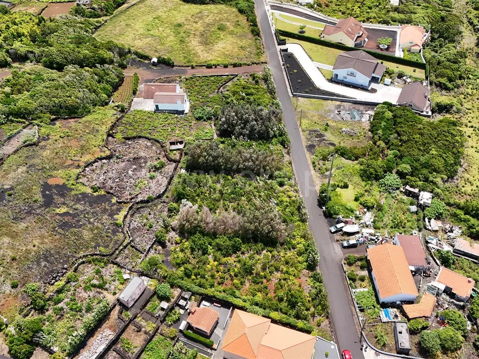 Helårsgrund i Lajes do Pico, Pico - foto 1