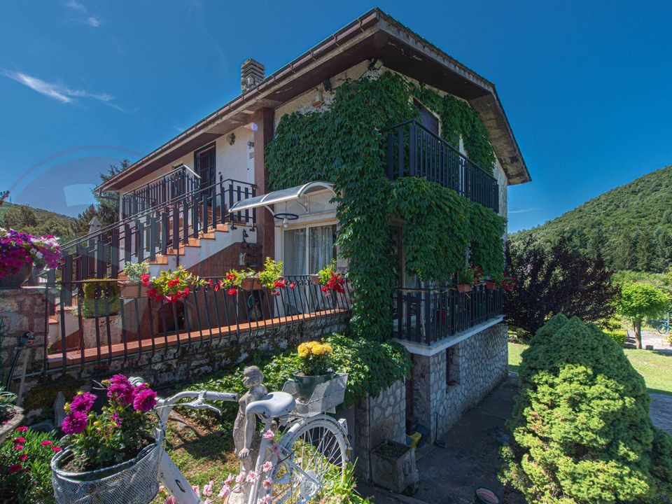 Villa i Trevi nel Lazio, Frosinone - foto 1