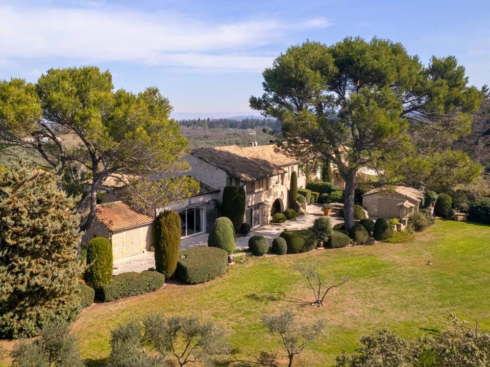 Villa i Eygalières, Bouches-du-Rhone - foto 1