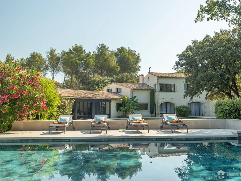 Villa i Pernes-les-Fontaines, Vaucluse - bilde 1
