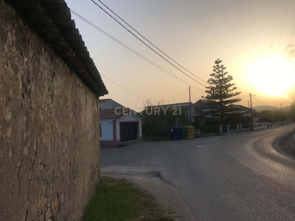 Helårsgrund i Alenquer, Lisbon - foto 1