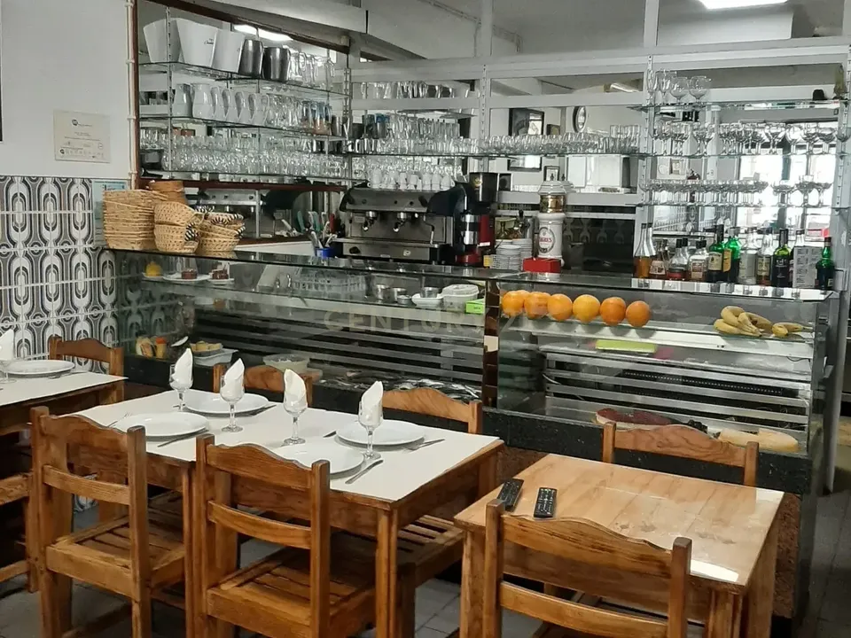 Erhvervsejendom i Oeiras, Lisbon - foto 3