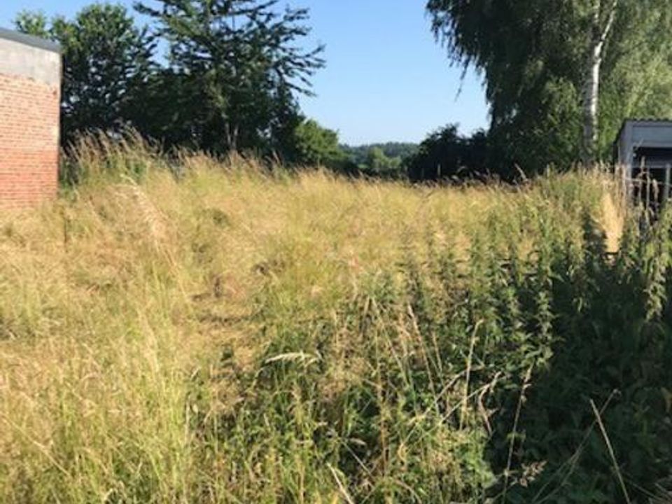 Helårsgrund i Pommereuil, Nord - foto 1
