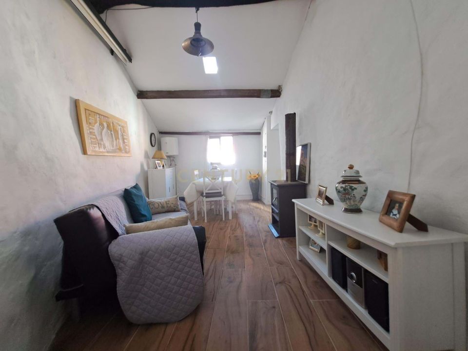 Villa i Santa Marinha do Zezere, Porto - foto 1