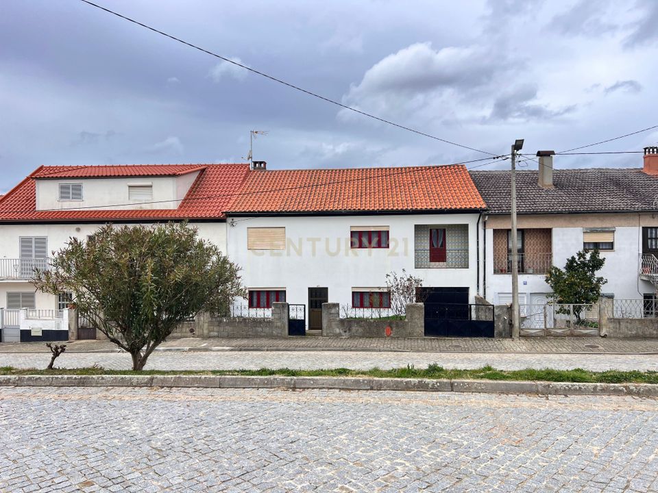 Villa en Braganca, Braganca - foto 1