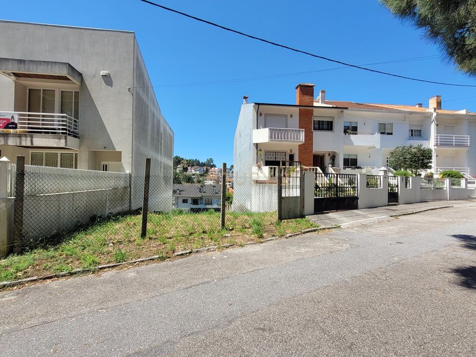 Helårsgrund i Pedroso, Porto - foto 2