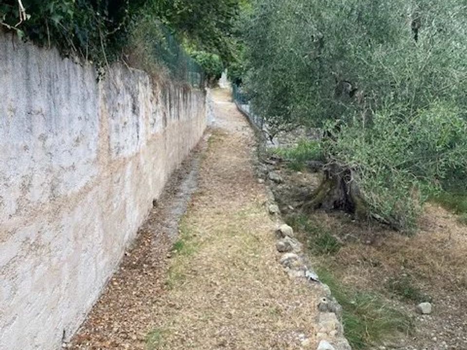 Helårsgrund i Tourrette-Levens, Alpes-Maritimes - foto 2