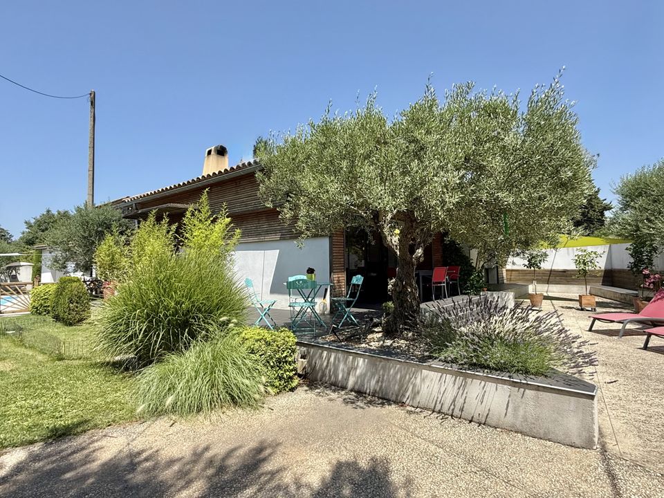 Villa i L'Isle-sur-la-Sorgue, Vaucluse - foto 5