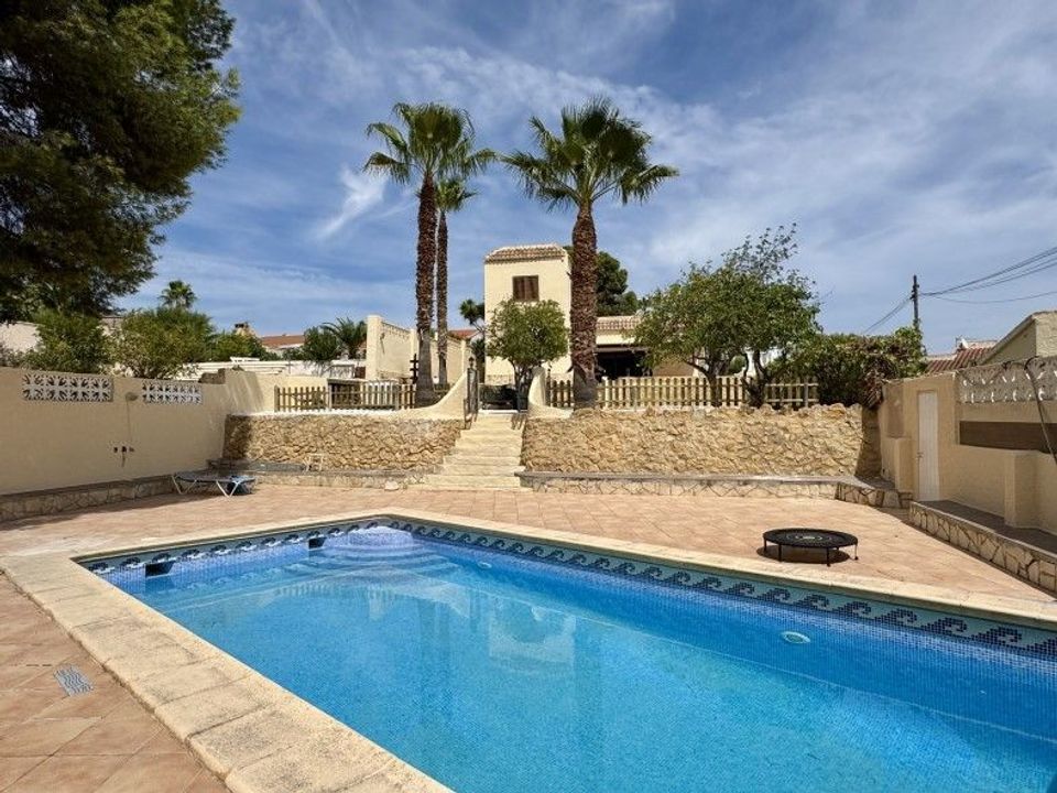 Villa i La Nucia, Alicante - foto 1