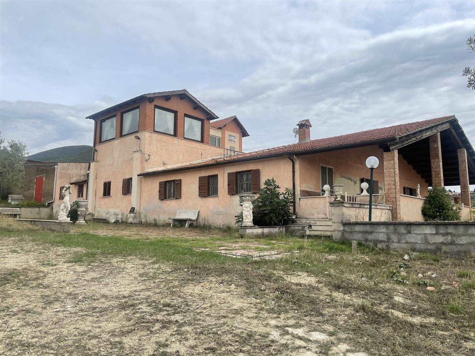 Farm i Montecchio, Terni - foto 3