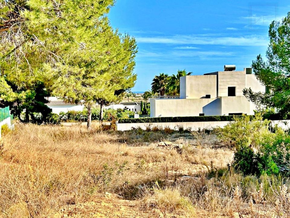 Helårsgrund i Moraira, Alicante - foto 1