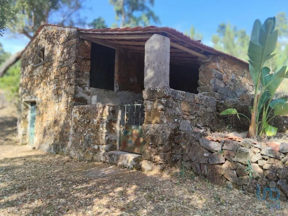 Helårsgrund i Serta, Castelo Branco - foto 1