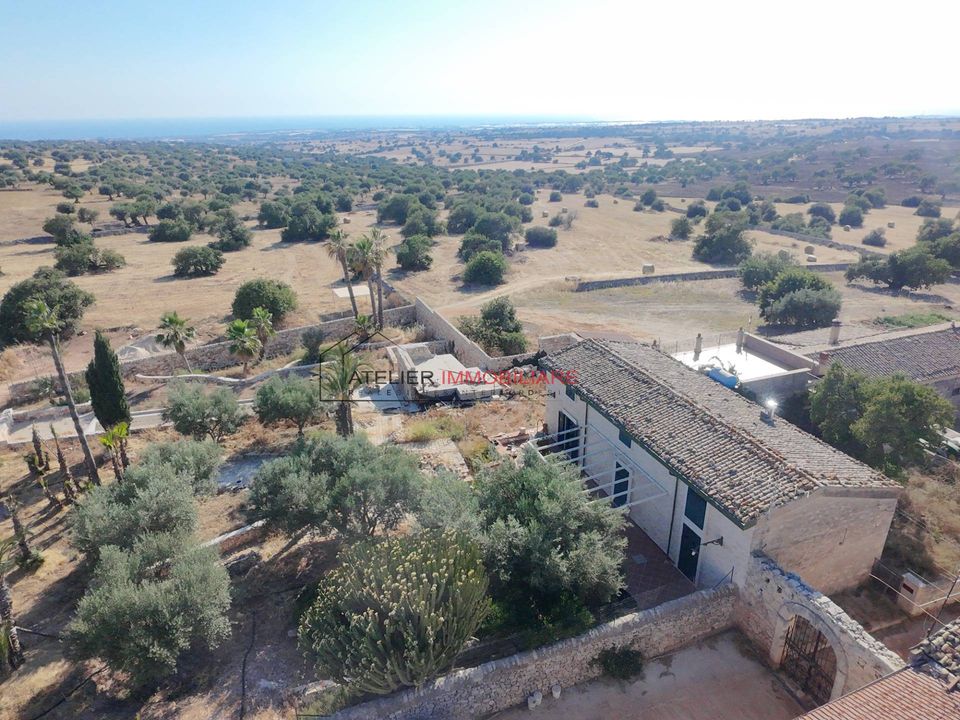 Villa i Ragusa, Ragusa - foto 1