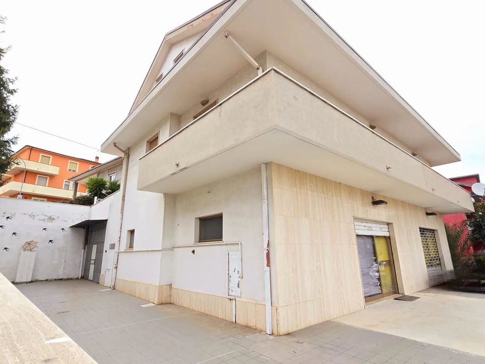 Villa i Spoltore, Pescara - foto 2