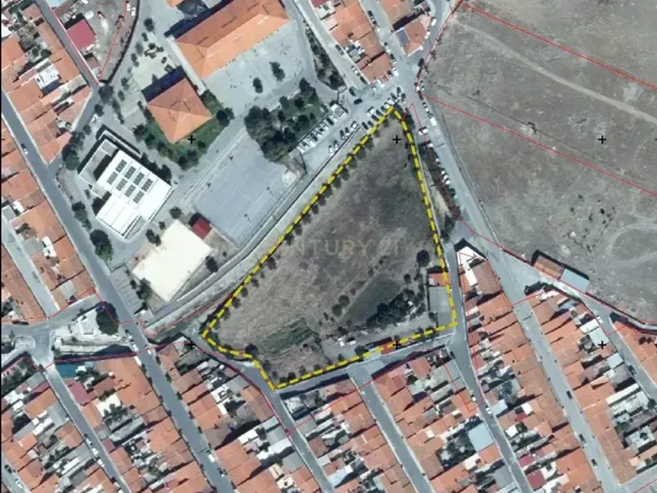 Helårsgrund i Moura, Beja - foto 2