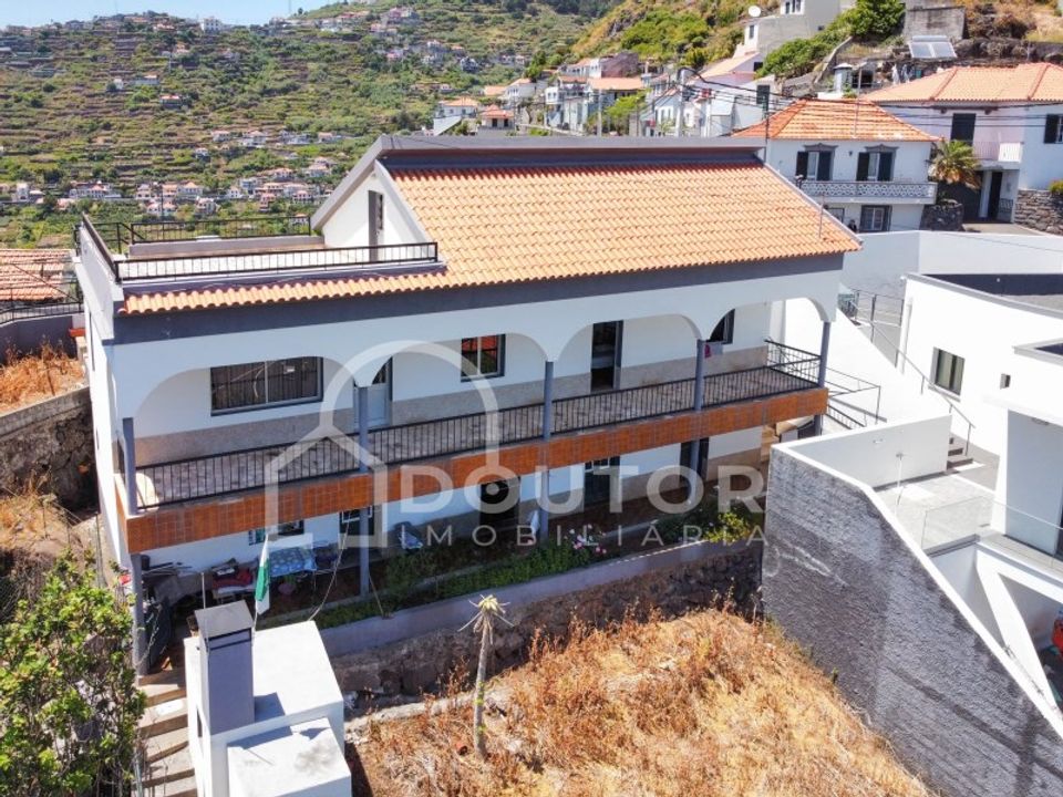Villa i Ribeira Brava, Madeira - foto 1