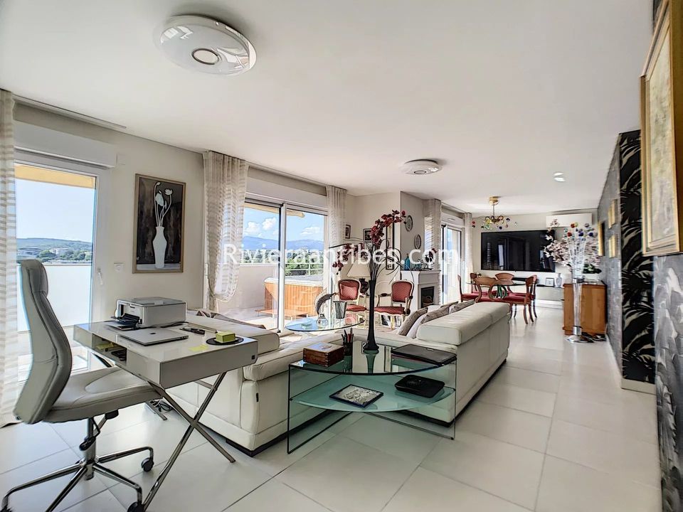 Lejlighed i Antibes, Alpes-Maritimes - foto 2