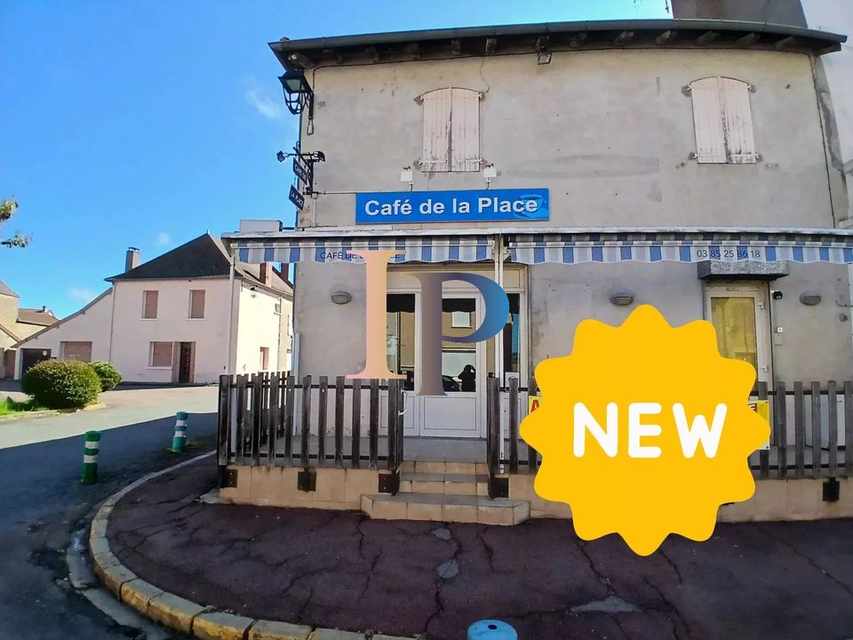 Landejendom i Charlieu, Loire - foto 1