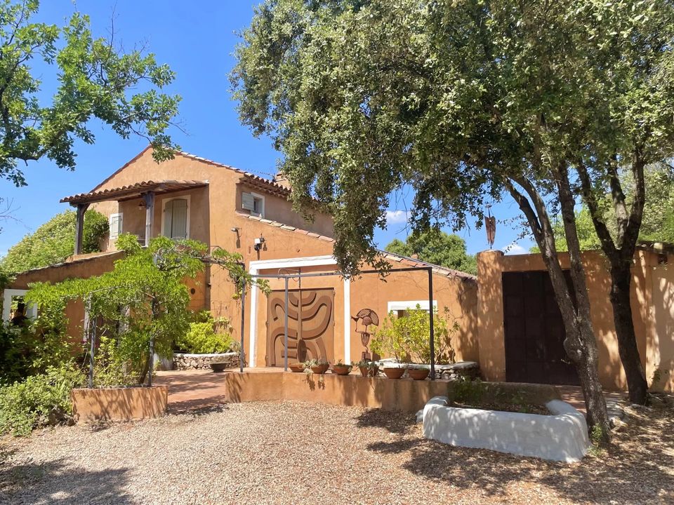 Villa i Sillans-La-Cascade, Var - foto 1