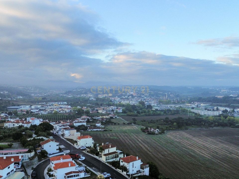 Helårsgrund i Batalha, Leiria - foto 5