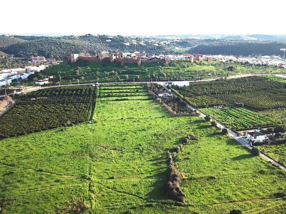 Helårsgrund i Silves, Faro - foto 1