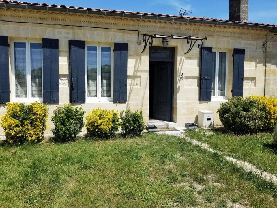Erhvervsejendom i Soussans, Gironde - foto 1