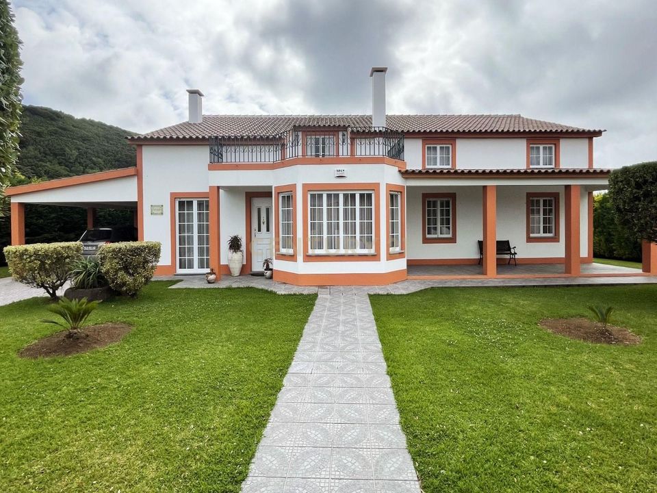 Villa i Vila da Praia da Vitoria, Terceira - foto 1