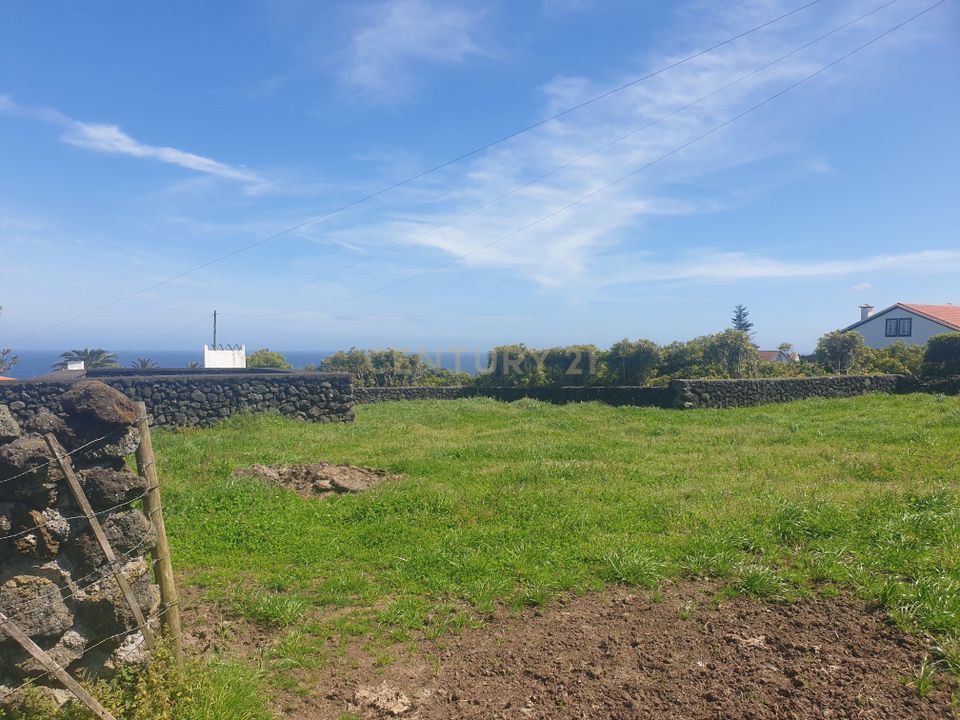 Helårsgrund i Biscoitos, Terceira - foto 1