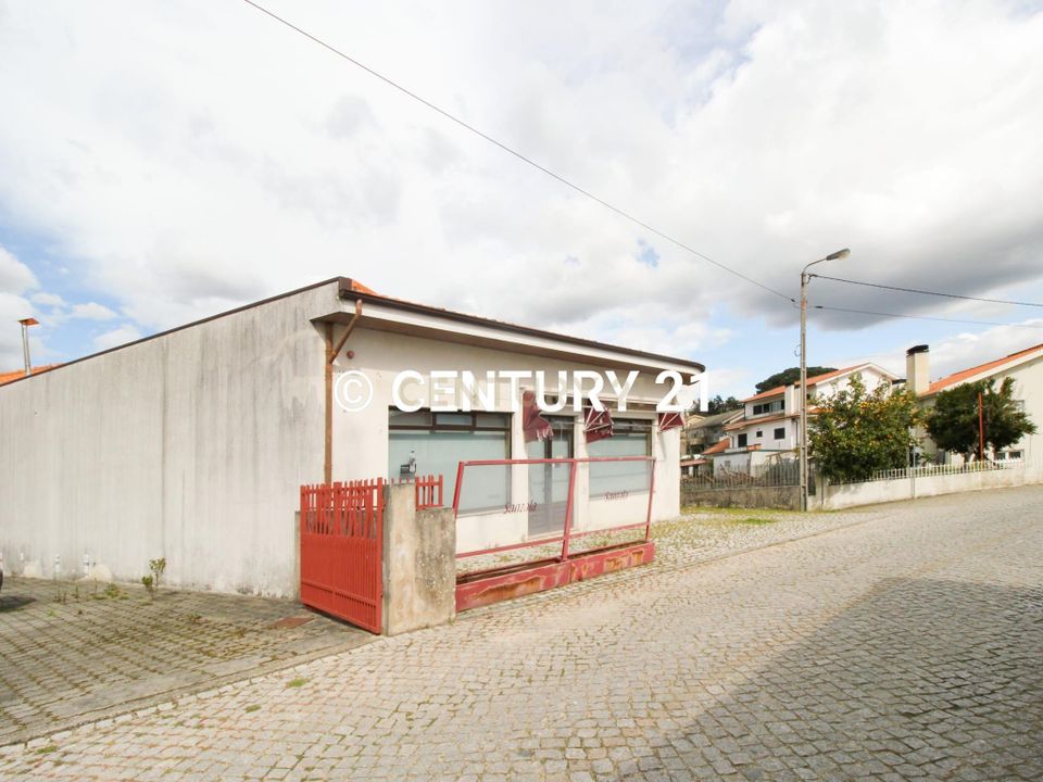 Erhvervsejendom i Paredes, Porto - foto 1