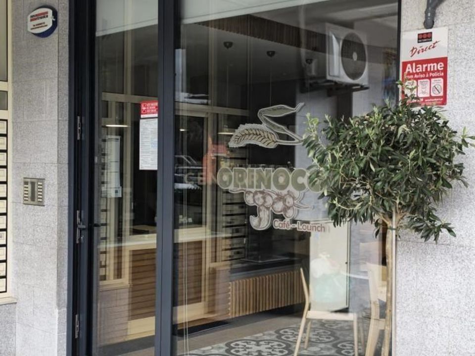 Erhvervsejendom i Marco de Canaveses, Porto - foto 3