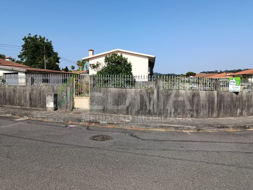Helårsgrund i Vila Nova de Famalicao, Braga - foto 2
