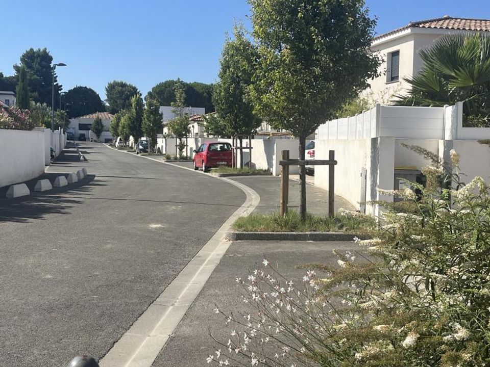 Helårsgrund i Beziers, Herault - foto 2