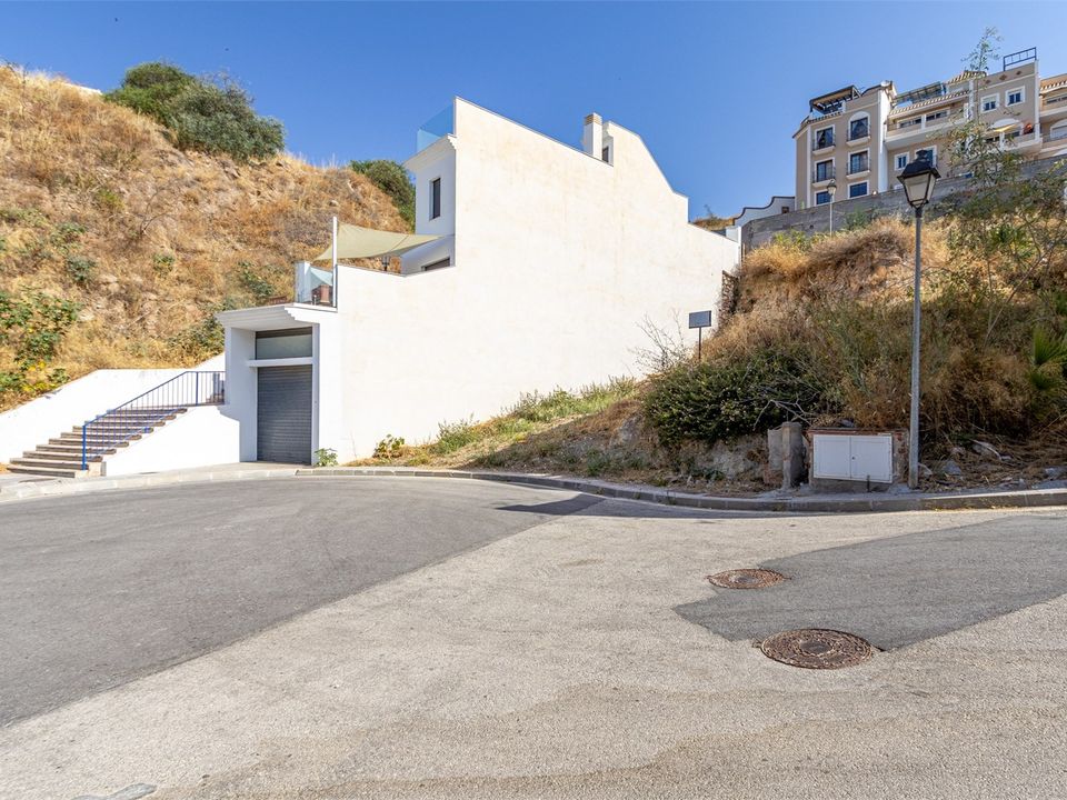 Helårsgrund i Nerja, Malaga - foto 5