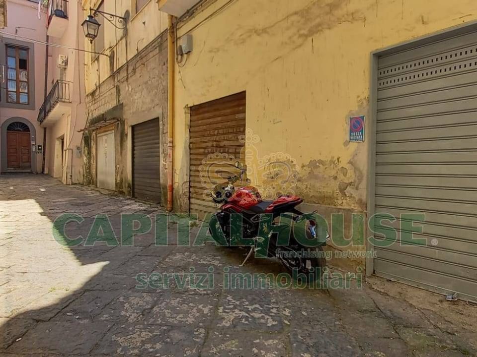 Parkeringsplads i Capua, Caserta - foto 5