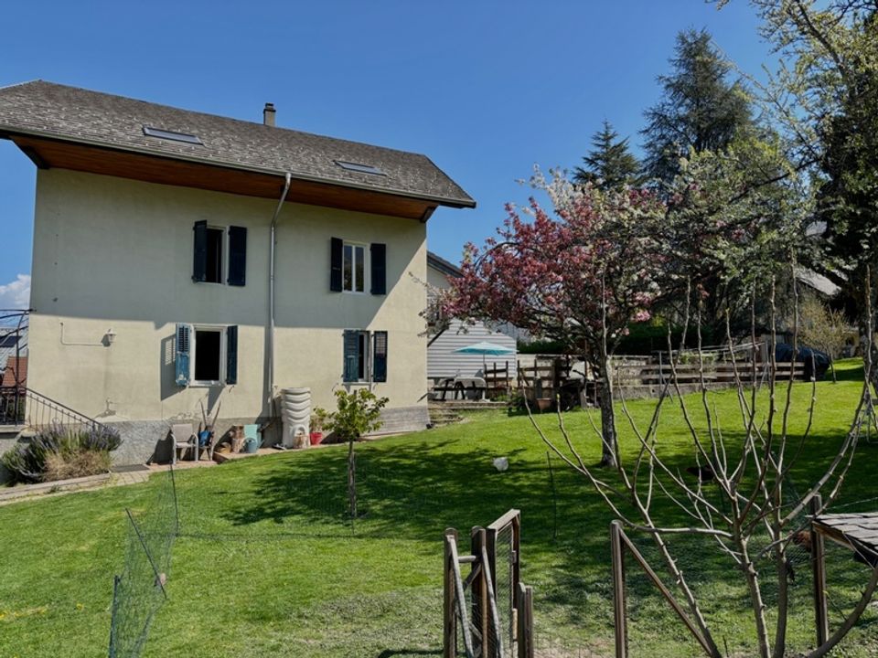 Landsbyhus i Notre-Dame-des-Millieres, Savoie - foto 1