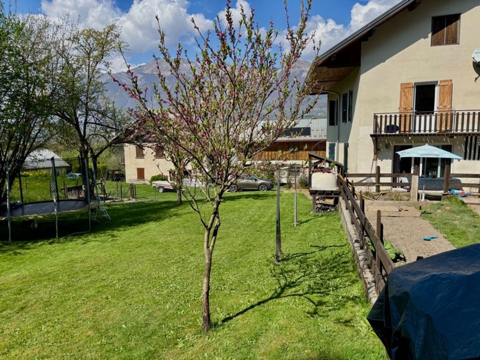 Landsbyhus i Notre-Dame-des-Millieres, Savoie - foto 3