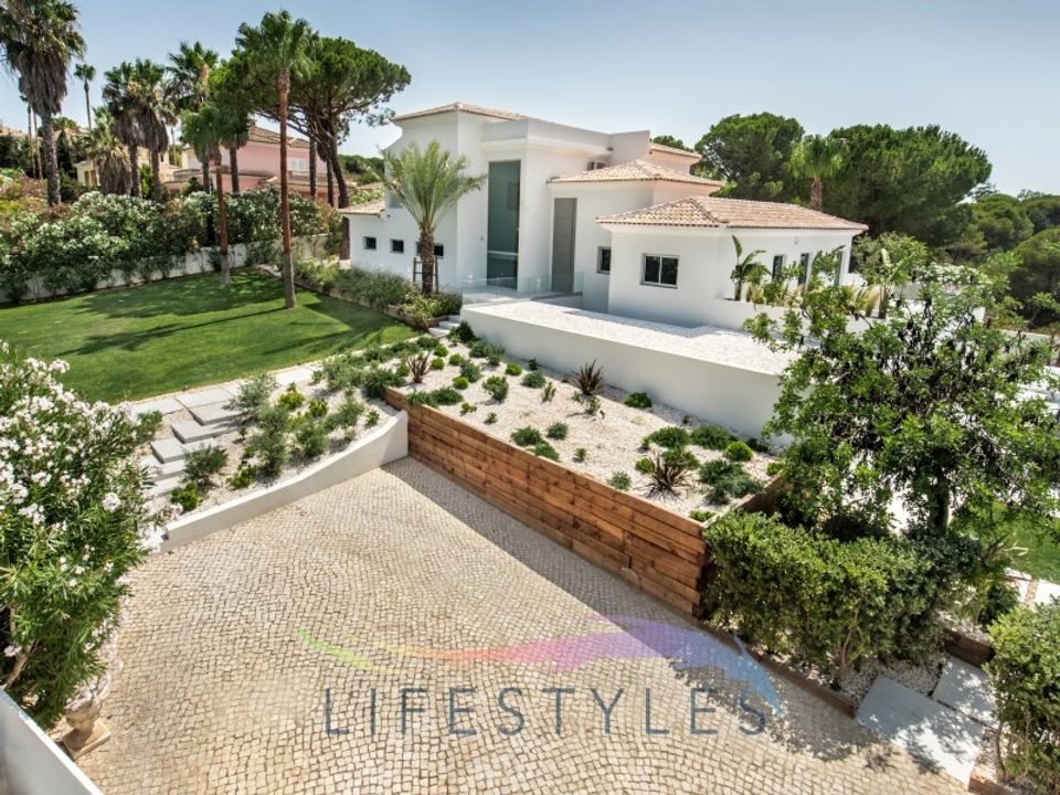 Villa i Almancil, Faro - foto 1