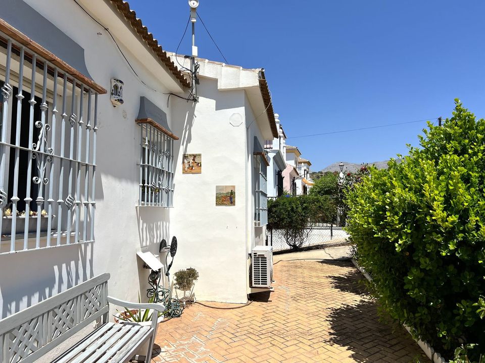 Villa i Alcaucin, Malaga - foto 4