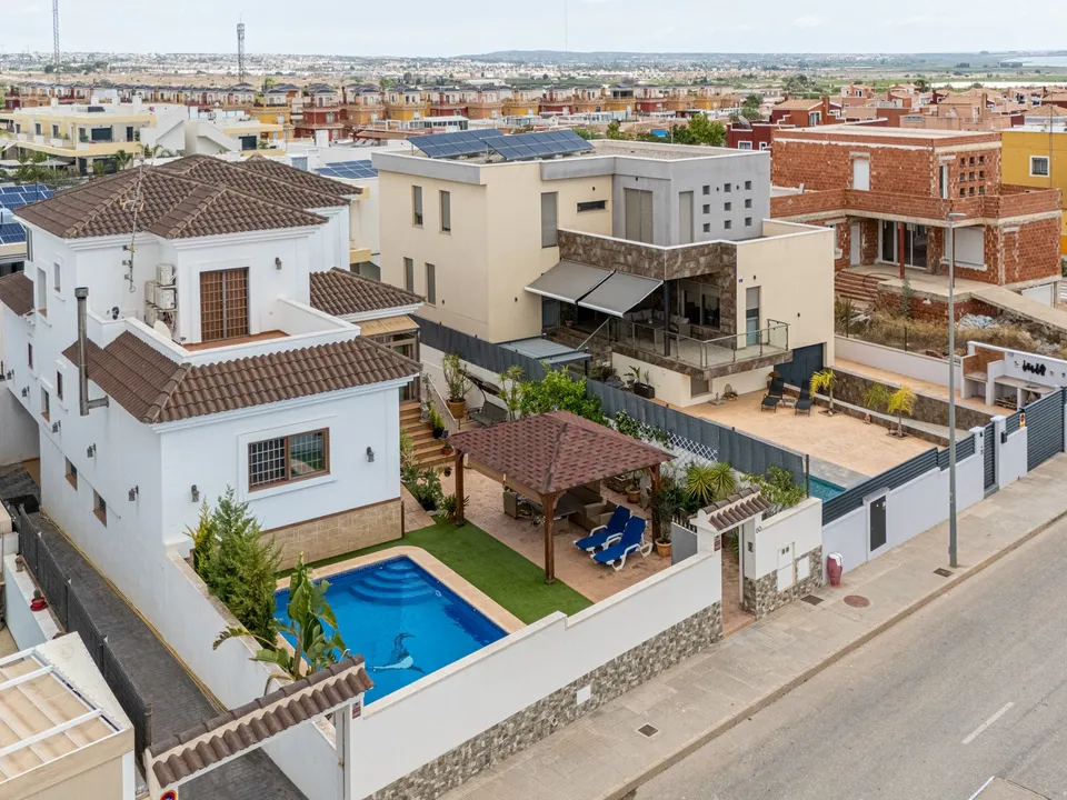 Villa i Los Montesinos, Alicante - foto 2