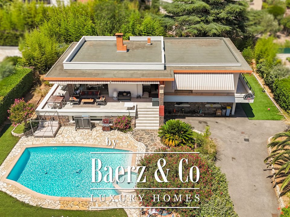 Villa in Saint-Raphael, Var - foto 1