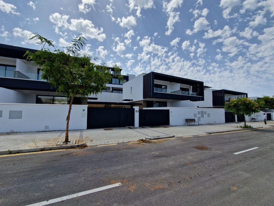 Byhus i La Atalaya, Malaga - foto 1