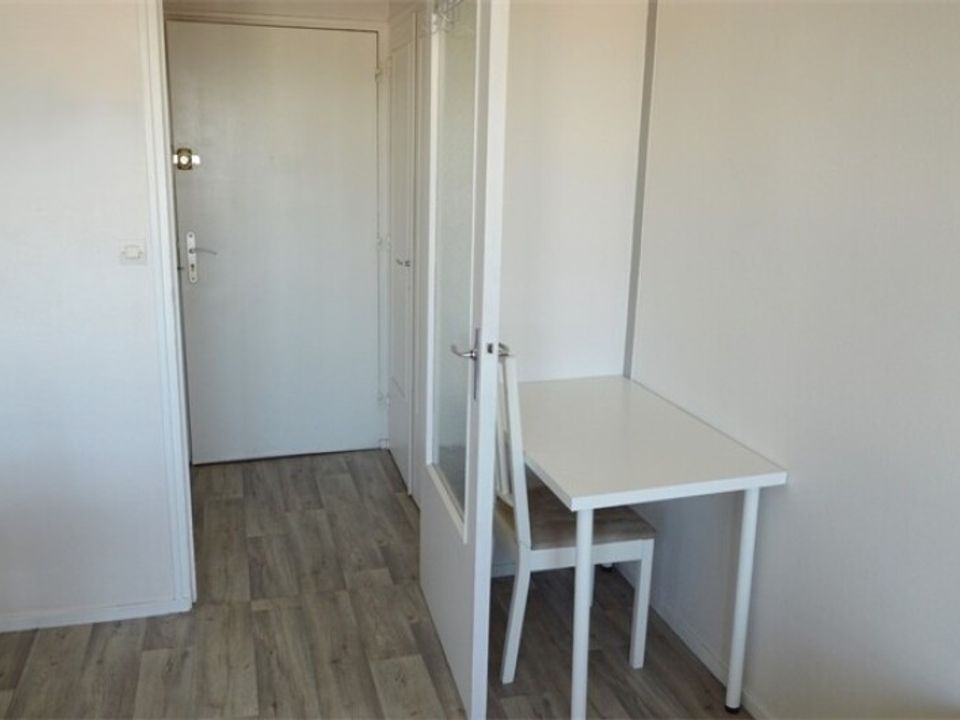 Studio i Saint-Julien-les-Villas, Aube - foto 5