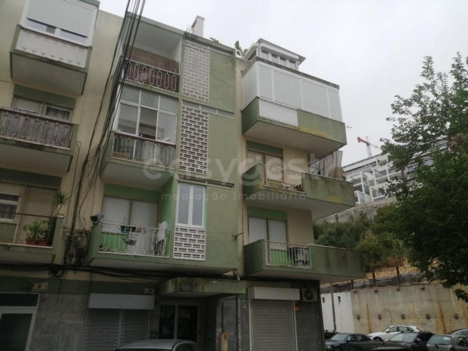 Erhvervsejendom i Alges, Lisbon - foto 3
