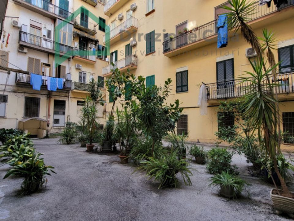 Erhvervsejendom i Naples, Naples - foto 4