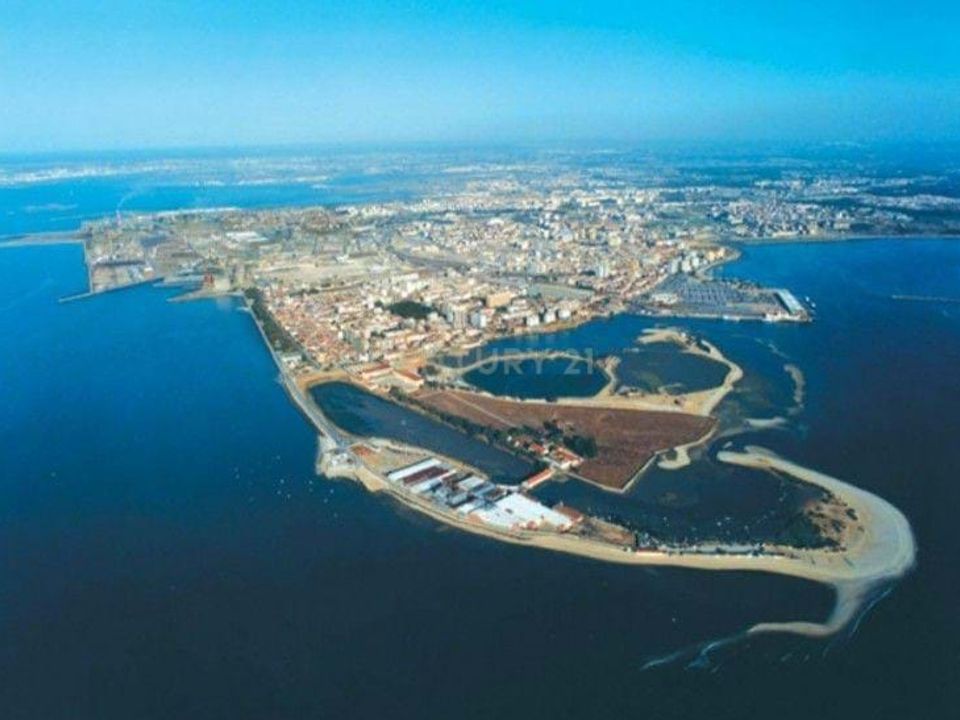 Helårsgrund i Ponte de Lima, Viana do Castelo - foto 1