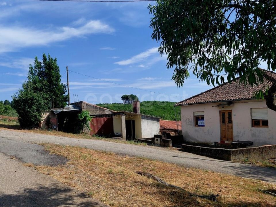 Landejendom i Carvicais, Braganca - foto 1