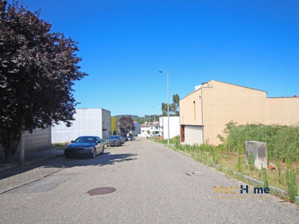 Helårsgrund i Pedroso, Porto - foto 3