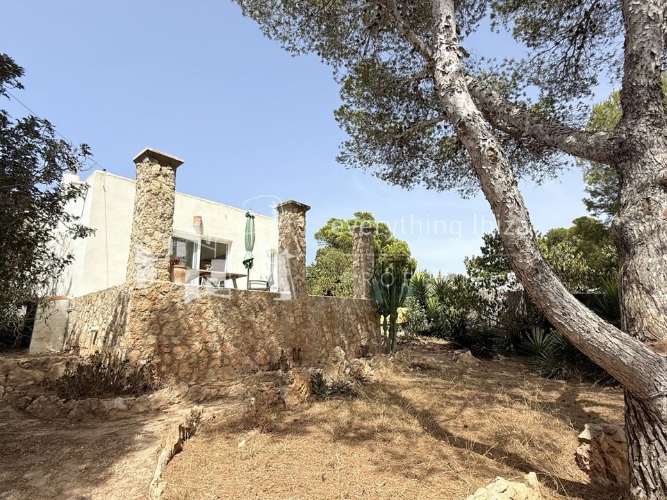 Villa i Cala Tarida, Ibiza - foto 2