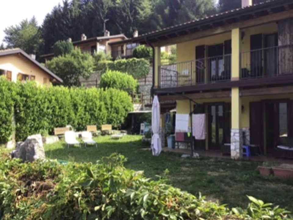 Lejlighed i Ferrara di Monte Baldo, Verona - foto 2