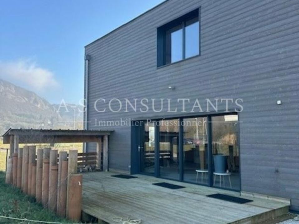 Propiedad comercial en Virignin, Ain - foto 1